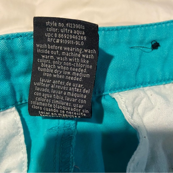 ☃️ Teal blue denim shorts. Size 10. 7” inseam. 100% cotton. - Picture 5 of 8
